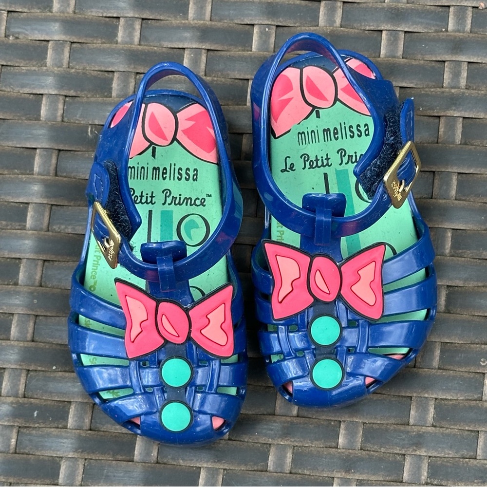 Mini Melissa Le Petit Princess Jelly Sandals, Size 5, Blue and Pink kids Shoes